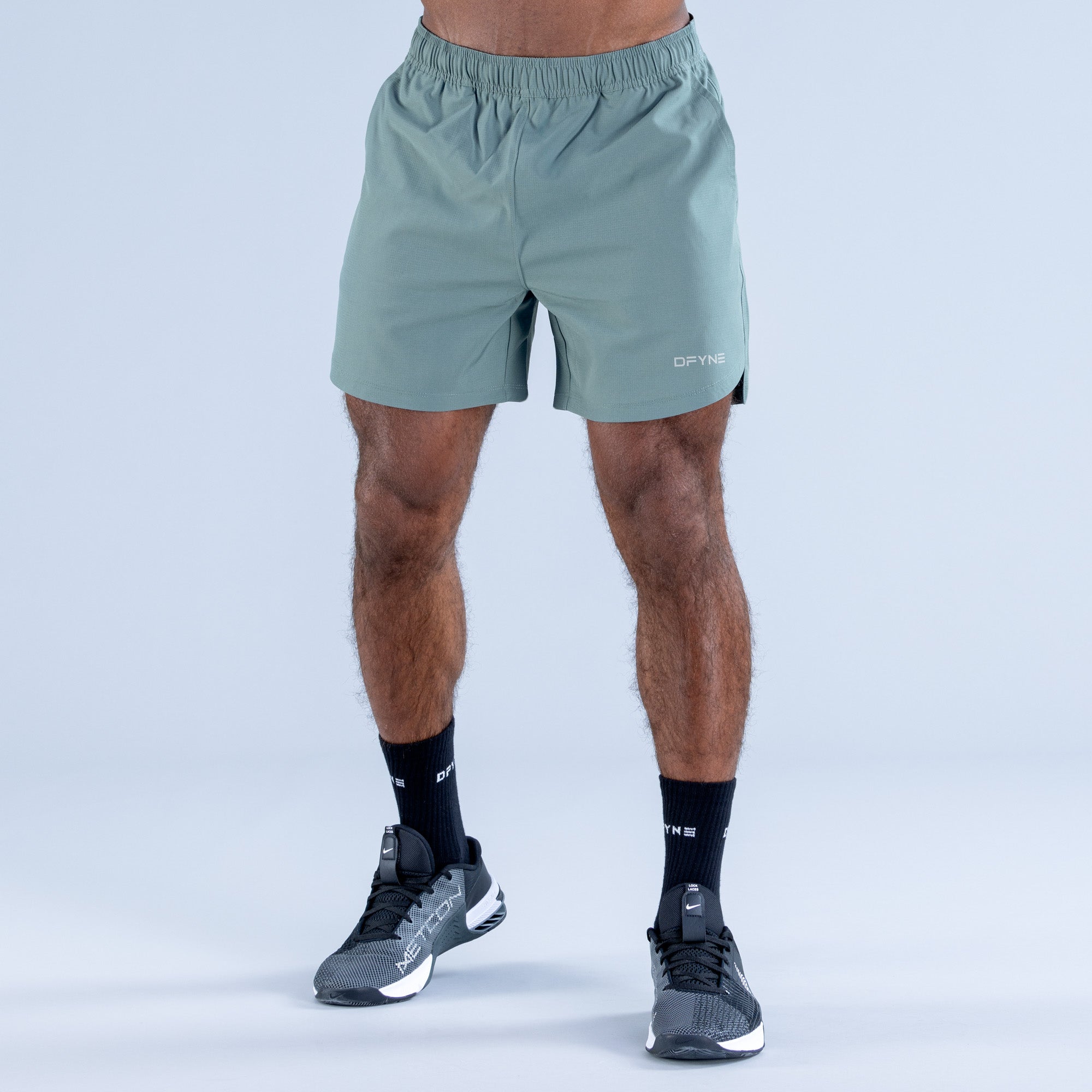 Shorts DFYNE Stealth Training Męskie Oliwkowe | 8135-XDLCK