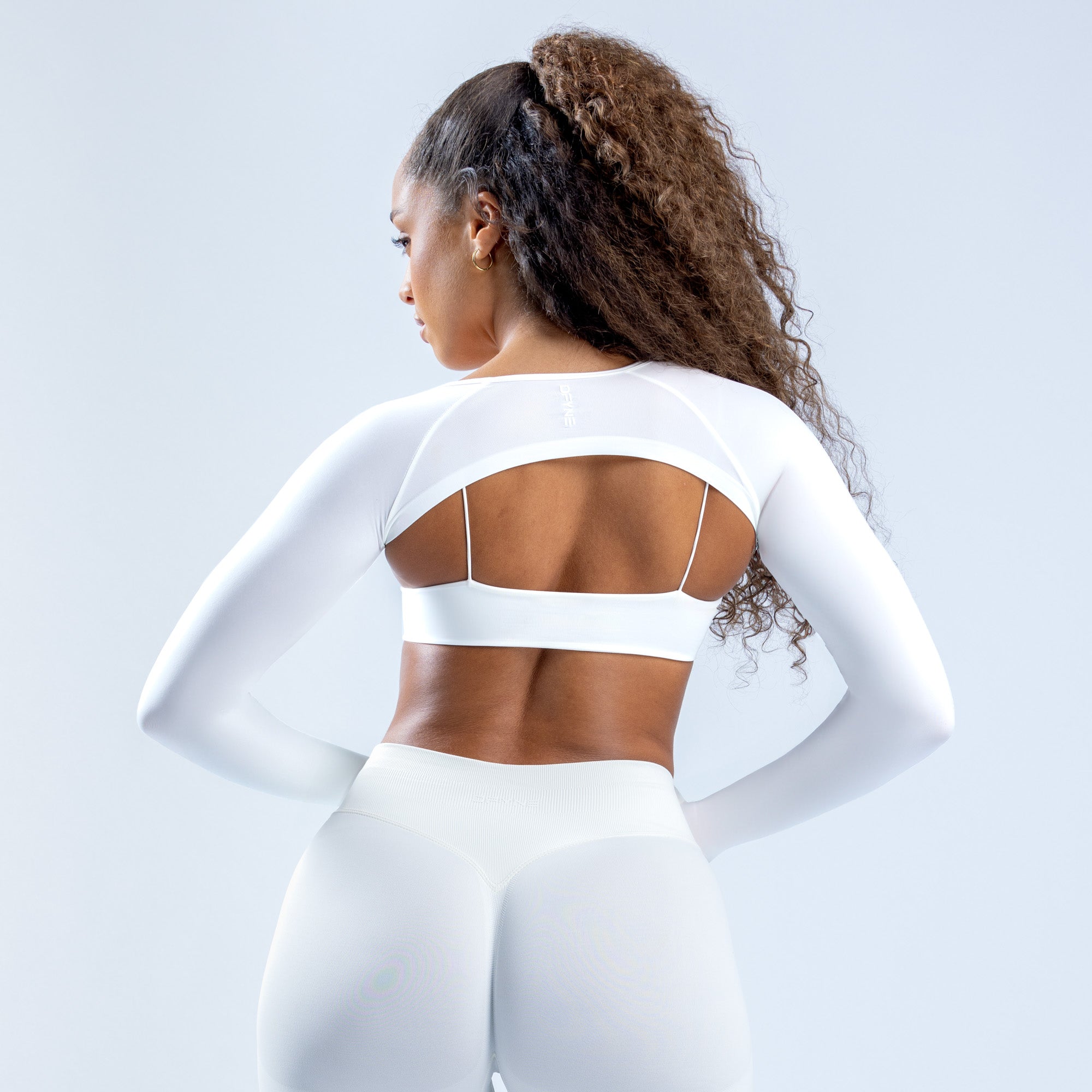 Shrug DFYNE Defy Long Sleeve Damskie Białe | 3026-XJWSN